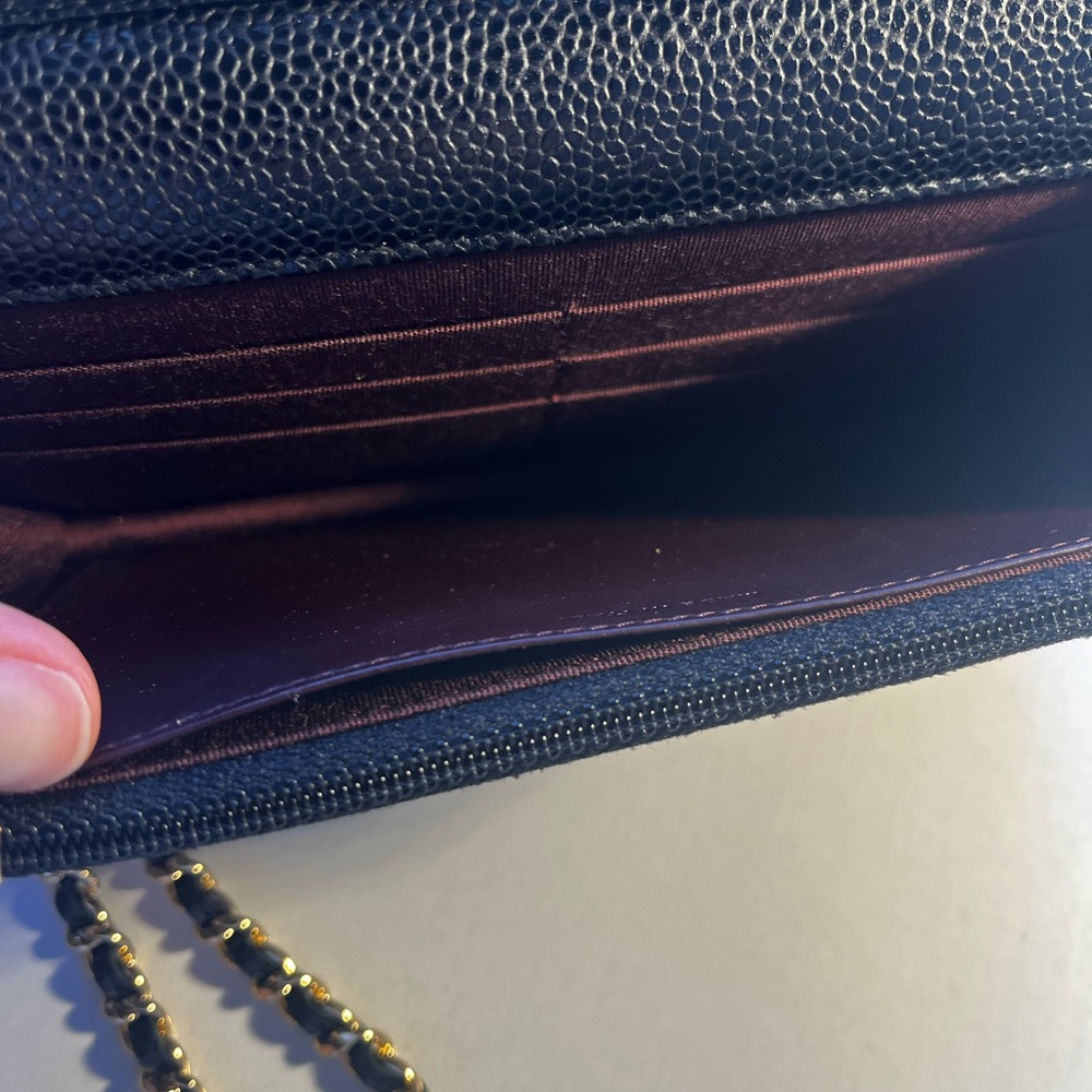 Chanel Black Wallet on a Gold Chain - Picture 5 of 6